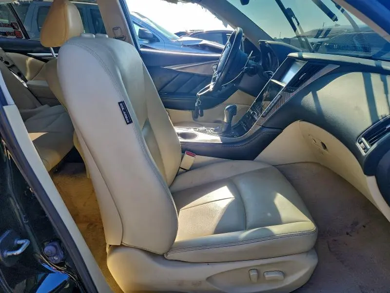 2016 INFINITI Q50 PREMIUM  