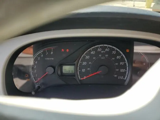 2011 TOYOTA SIENNA LE  