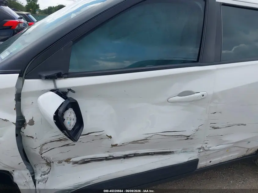 2021 NISSAN KICKS SV XTRONIC CVT