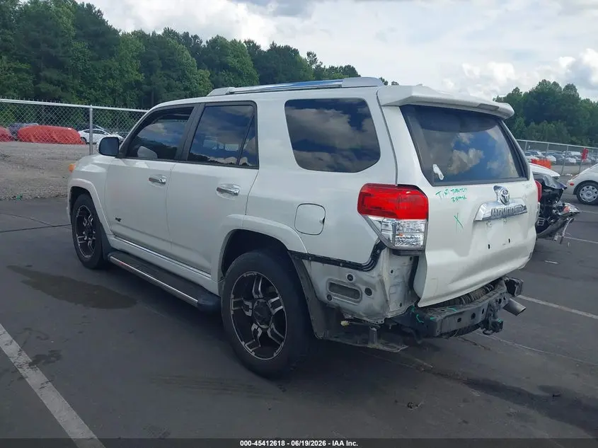 2013 TOYOTA 4RUNNER SR5