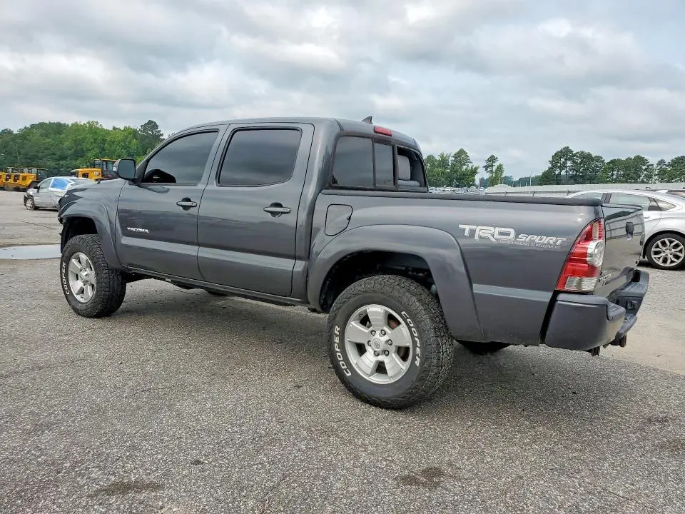 2015 TOYOTA TACOMA V6  