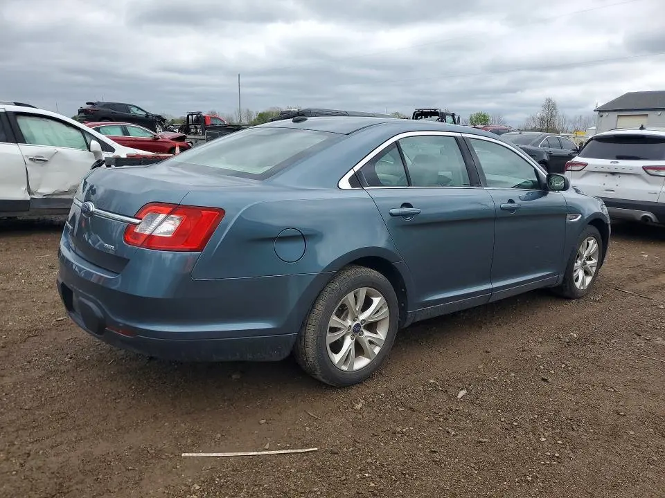 2010 FORD TAURUS SEL  