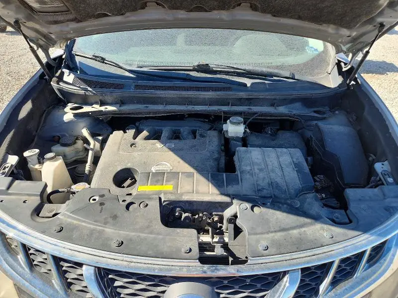 2011 NISSAN MURANO S  