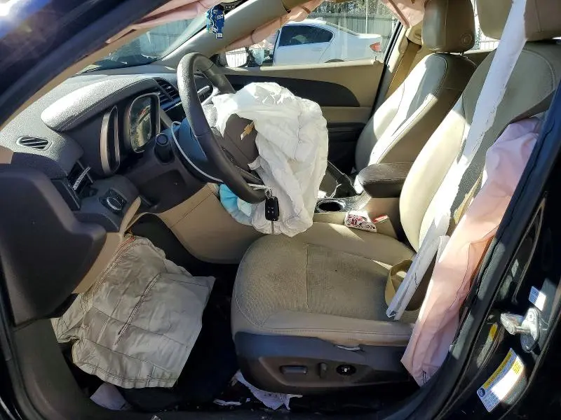 2015 CHEVROLET MALIBU 1LT  