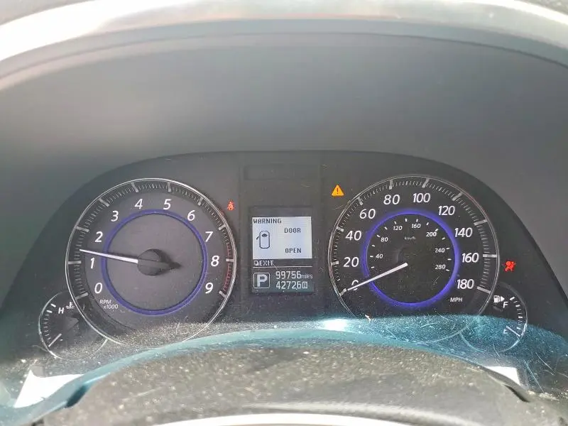 2016 INFINITI QX70 BASE  