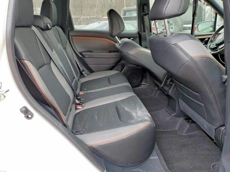 2025 SUBARU FORESTER   