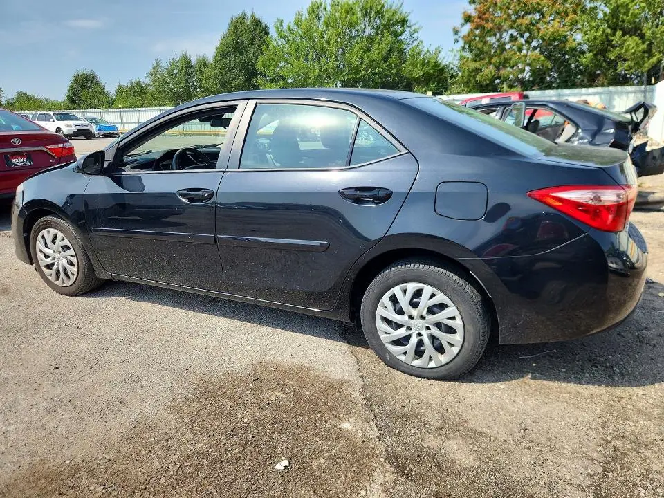2017 TOYOTA COROLLA LE  