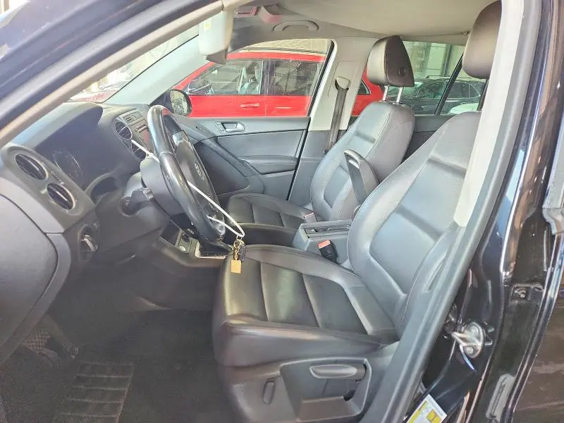2015 VOLKSWAGEN TIGUAN S  