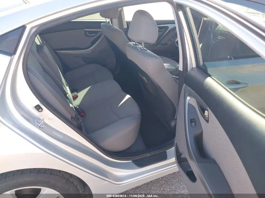 2013 HYUNDAI ELANTRA GLS