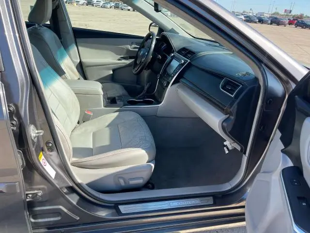 2017 TOYOTA CAMRY LE  