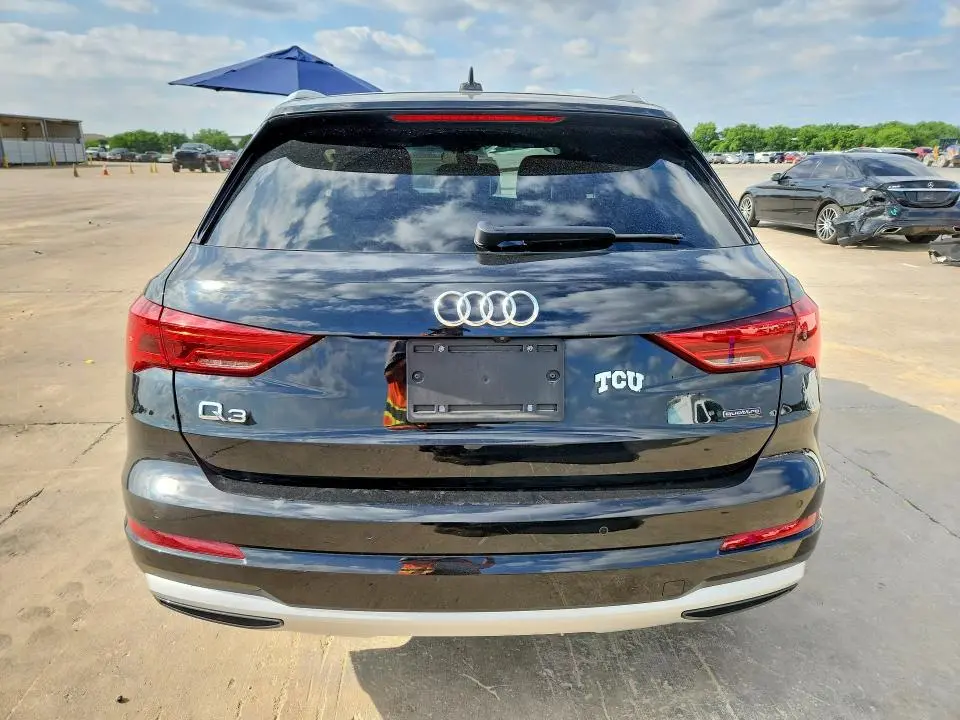 2022 AUDI Q3 PREMIUM 40  