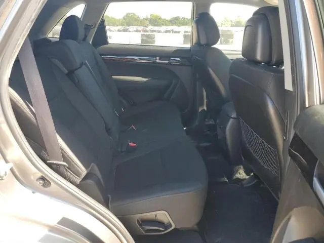 2015 KIA SORENTO LX  