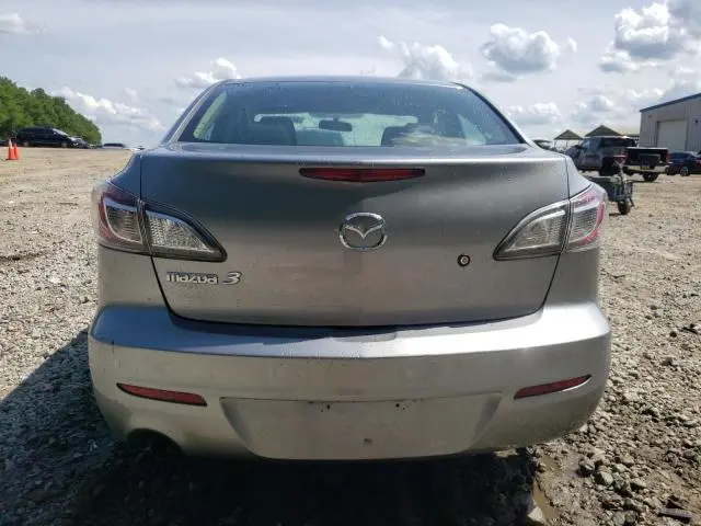 2013 MAZDA 3 I