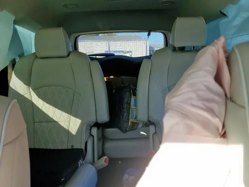 2024 BUICK ENCLAVE AVENIR  