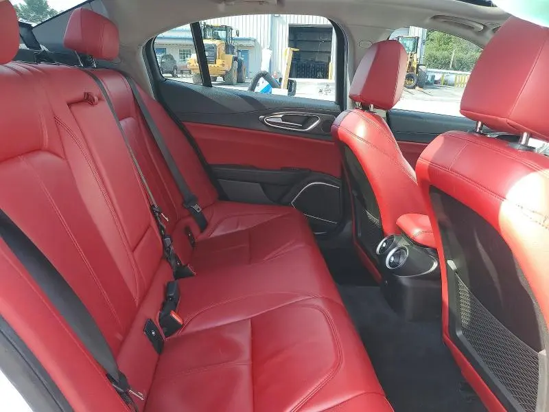 2020 ALFA ROMEO GIULIA TI  