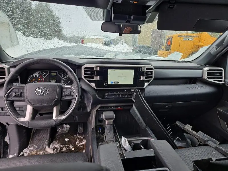 2025 TOYOTA TUNDRA DOUBLE CAB SR5  