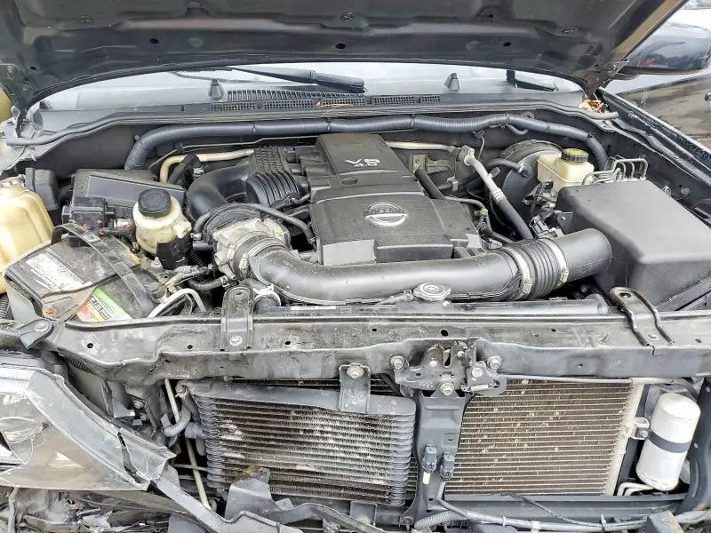 2014 NISSAN FRONTIER S  