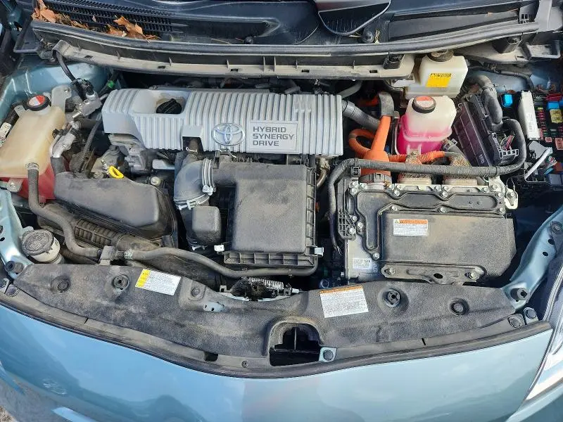 2015 TOYOTA PRIUS TWO  