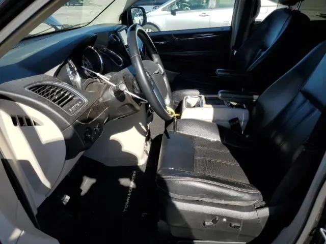 2013 CHRYSLER TOWN & COUNTRY TOURING L  