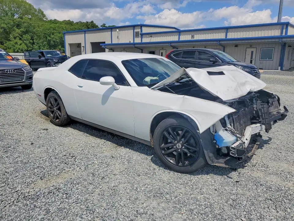 2019 DODGE CHALLENGER SXT  