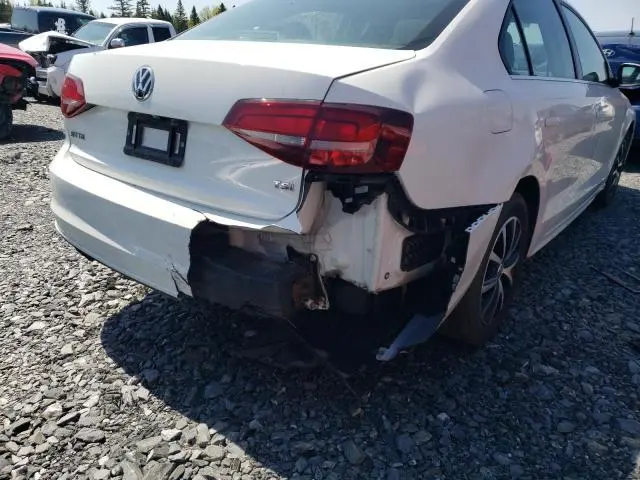 2016 VOLKSWAGEN JETTA SE  