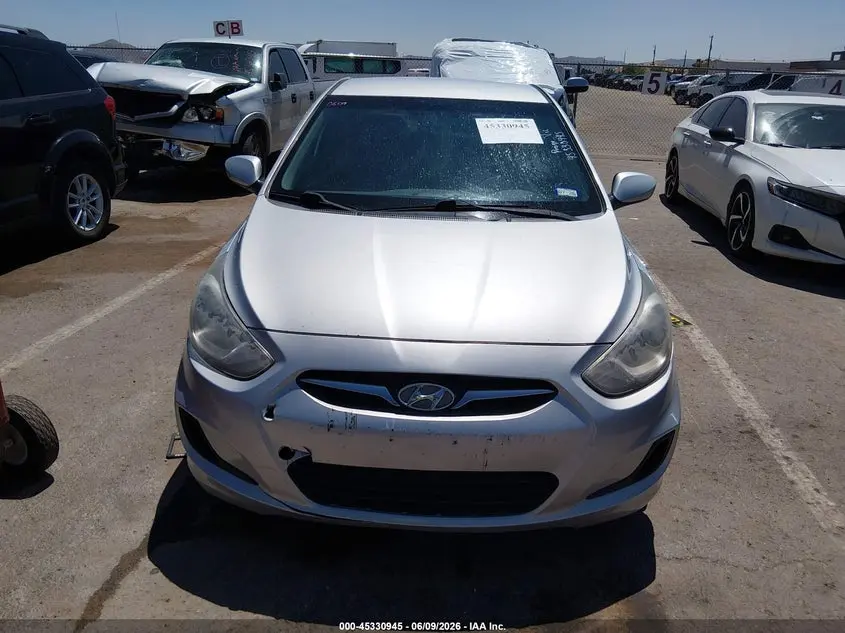 2013 HYUNDAI ACCENT GLS