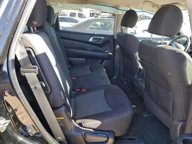 2020 NISSAN PATHFINDER SV  