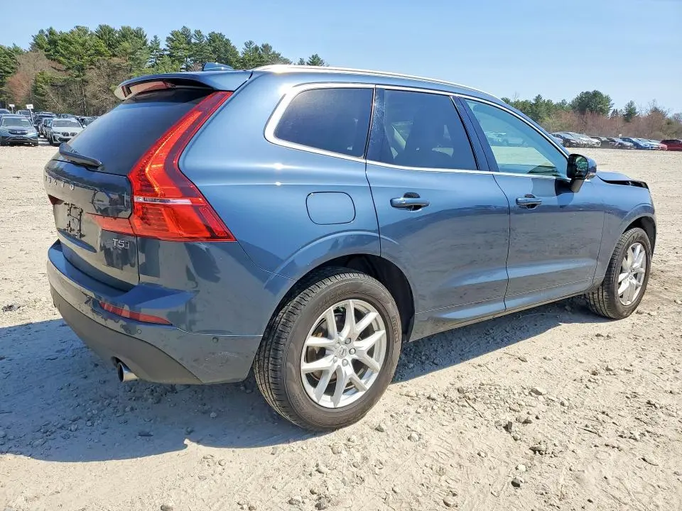 2019 VOLVO XC60 T5  