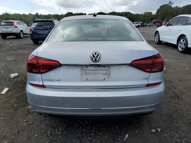 2018 VOLKSWAGEN PASSAT SE