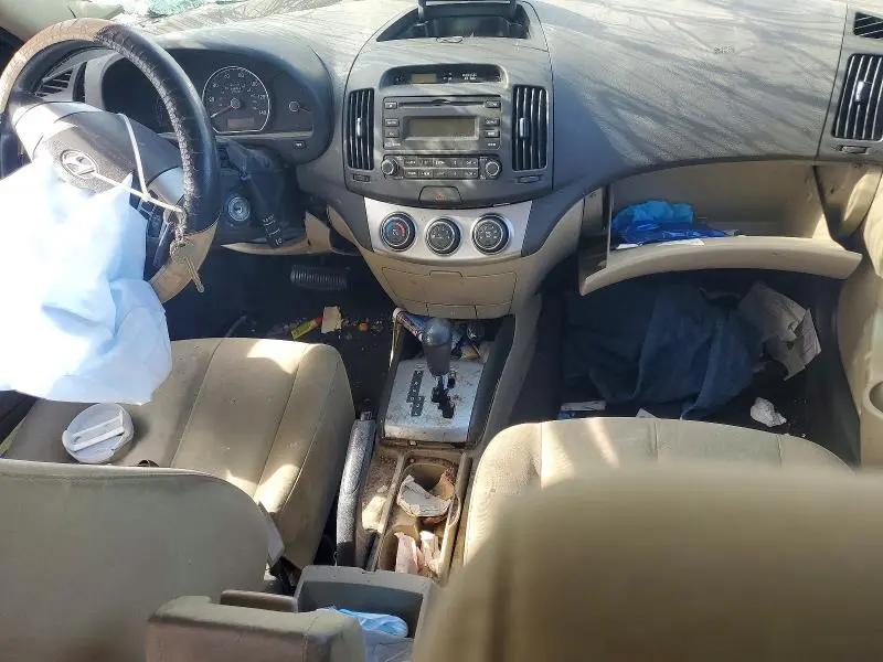 2010 HYUNDAI ELANTRA GLS  
