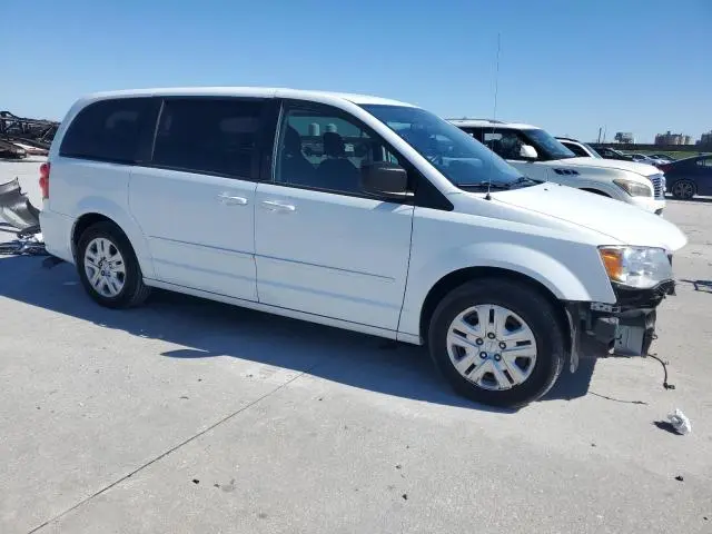 2016 DODGE GRAND CARAVAN SE  
