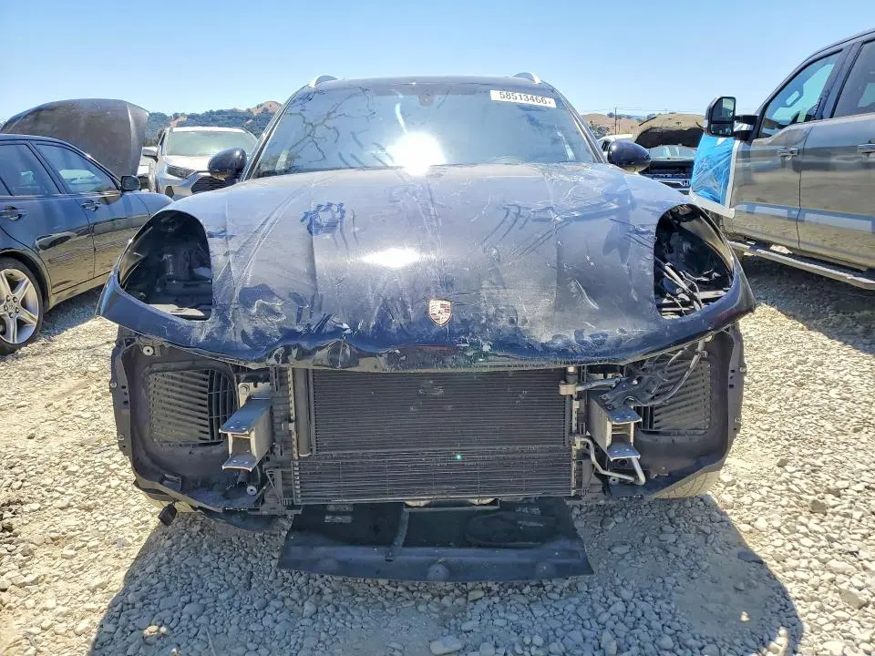2015 PORSCHE MACAN S  
