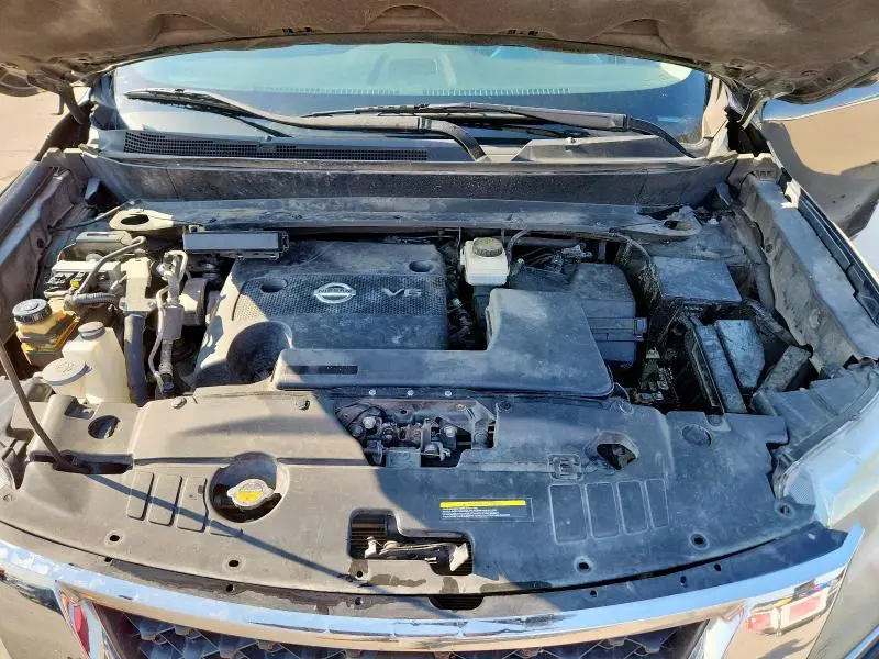 2015 NISSAN PATHFINDER S  