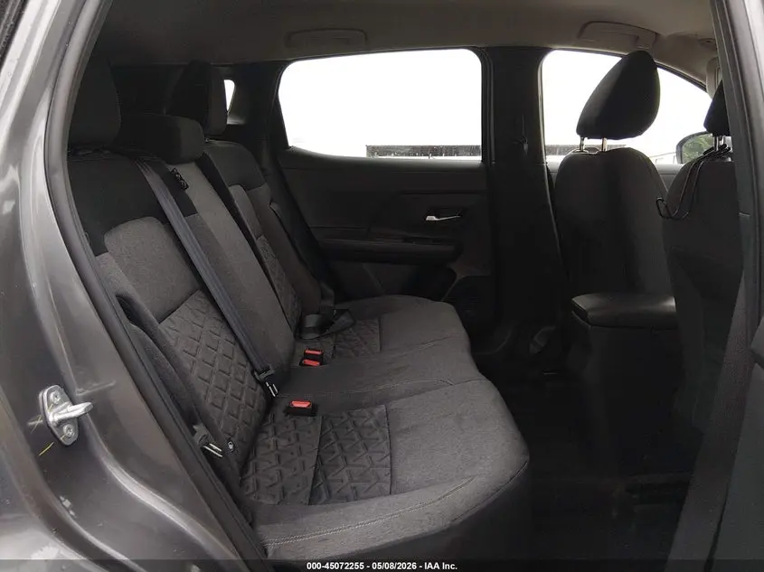 2025 NISSAN KICKS SV FWD