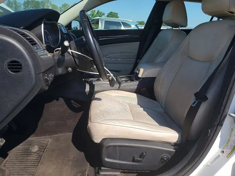 2018 CHRYSLER 300 LIMITED  