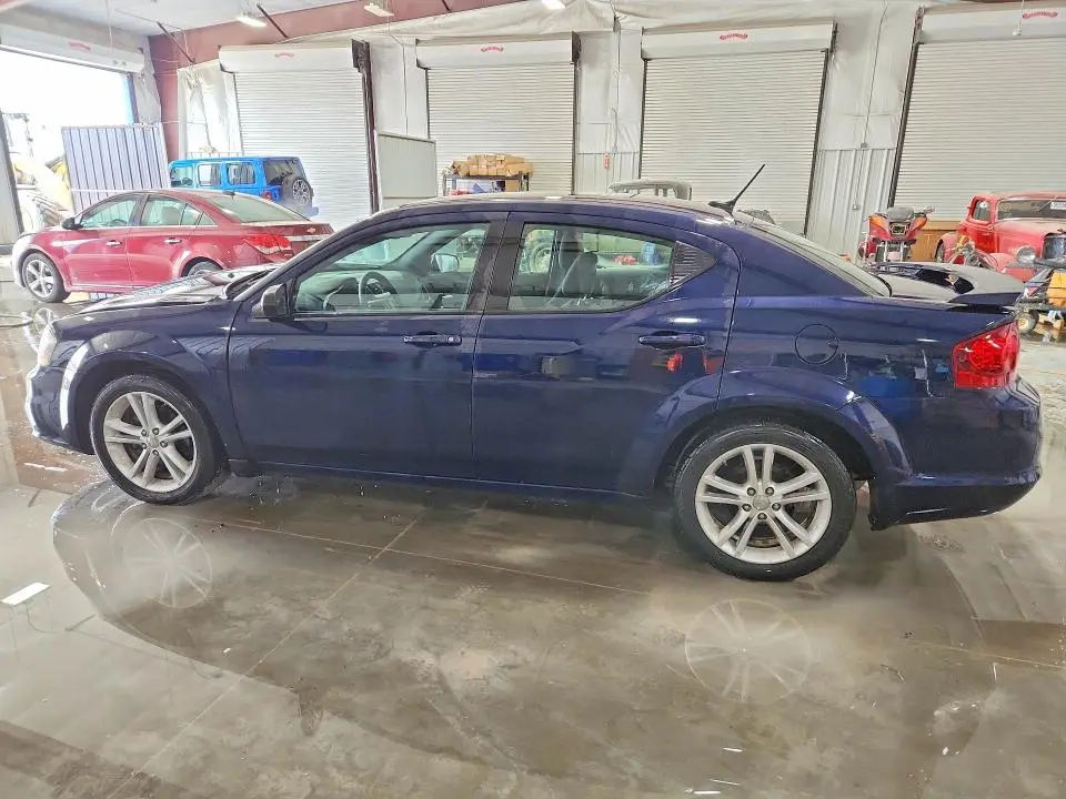 2014 DODGE AVENGER SE  