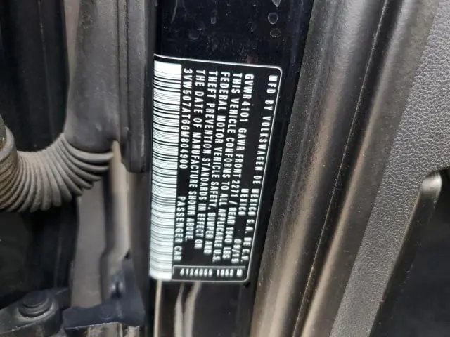 2016 VOLKSWAGEN BEETLE S/SE  