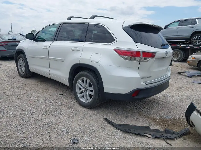 2016 TOYOTA HIGHLANDER LE V6