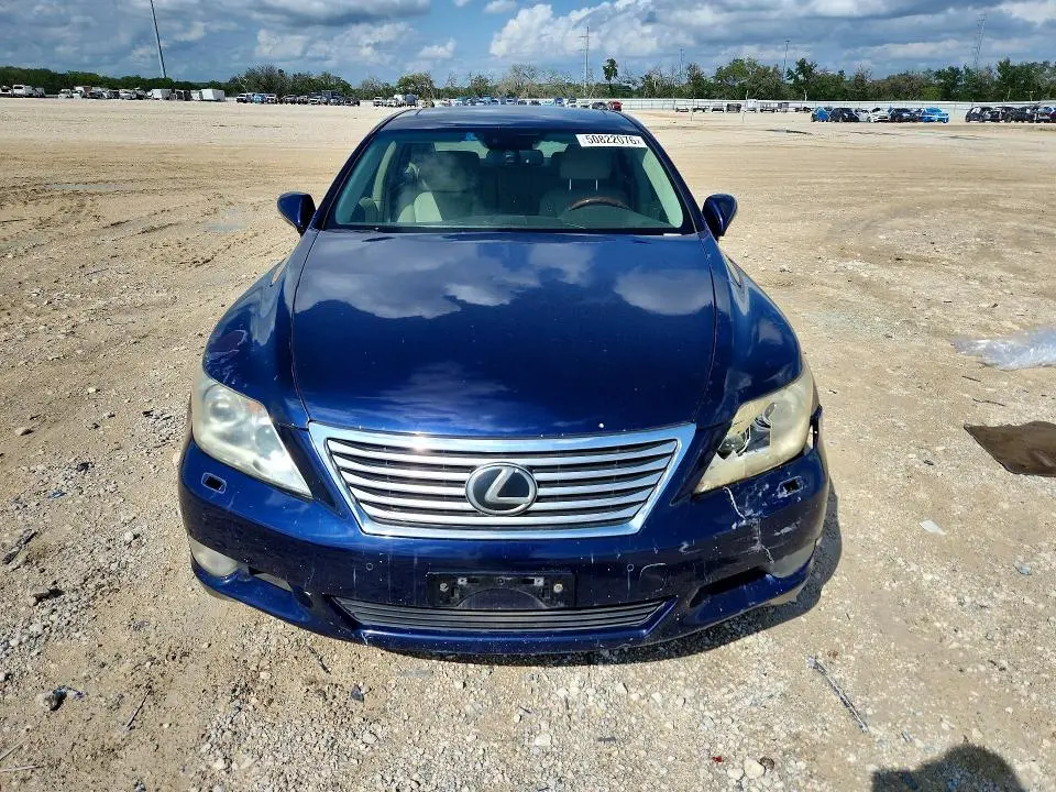 2010 LEXUS LS 460L  