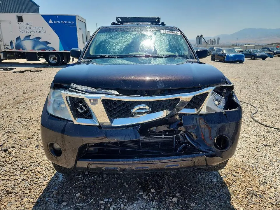 2012 NISSAN PATHFINDER S  