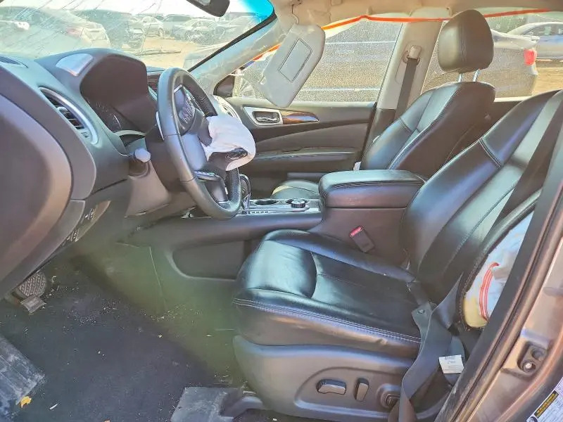 2015 NISSAN PATHFINDER SL  