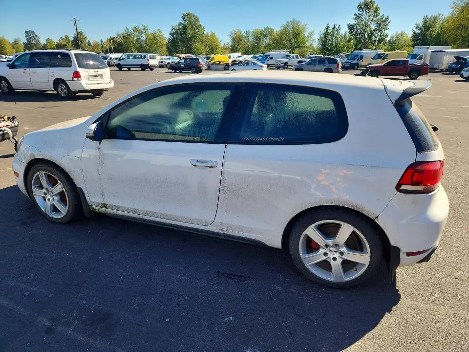 2013 VOLKSWAGEN GTI   