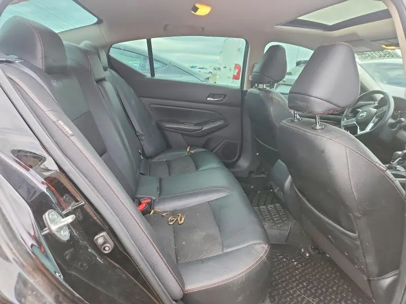 2019 NISSAN ALTIMA SR  
