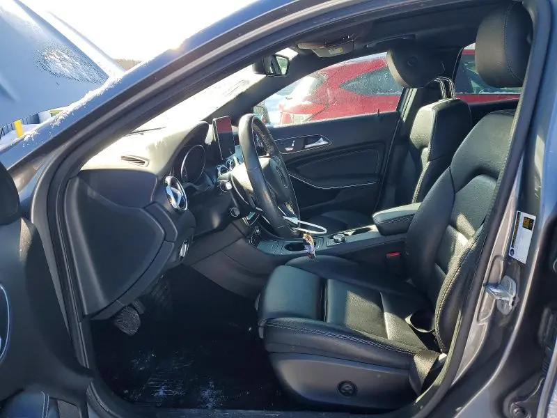 2018 MERCEDES-BENZ GLA 250 4MATIC  