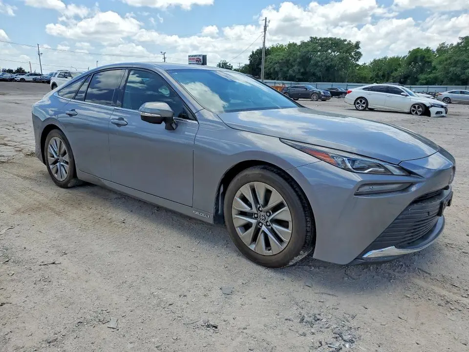 2023 TOYOTA MIRAI XLE  