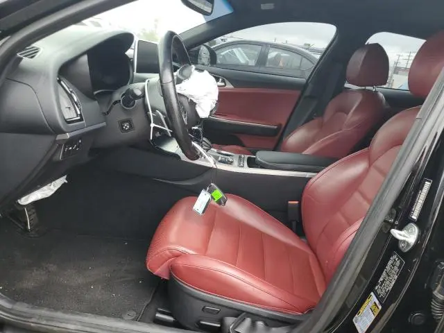 2019 KIA STINGER GT2  