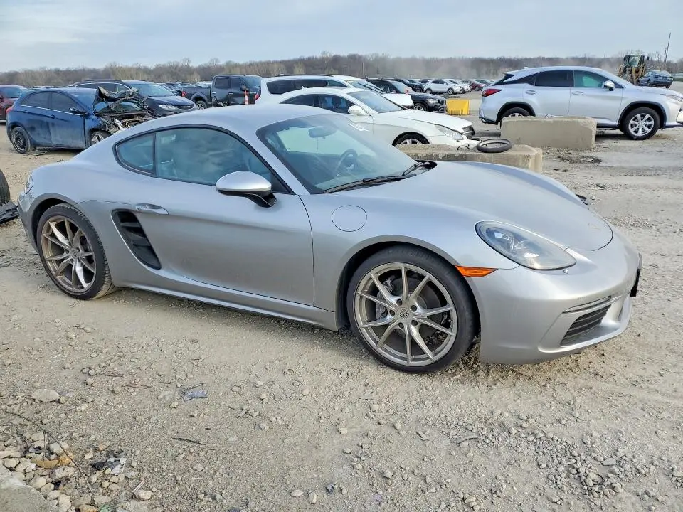 2019 PORSCHE CAYMAN BASE  