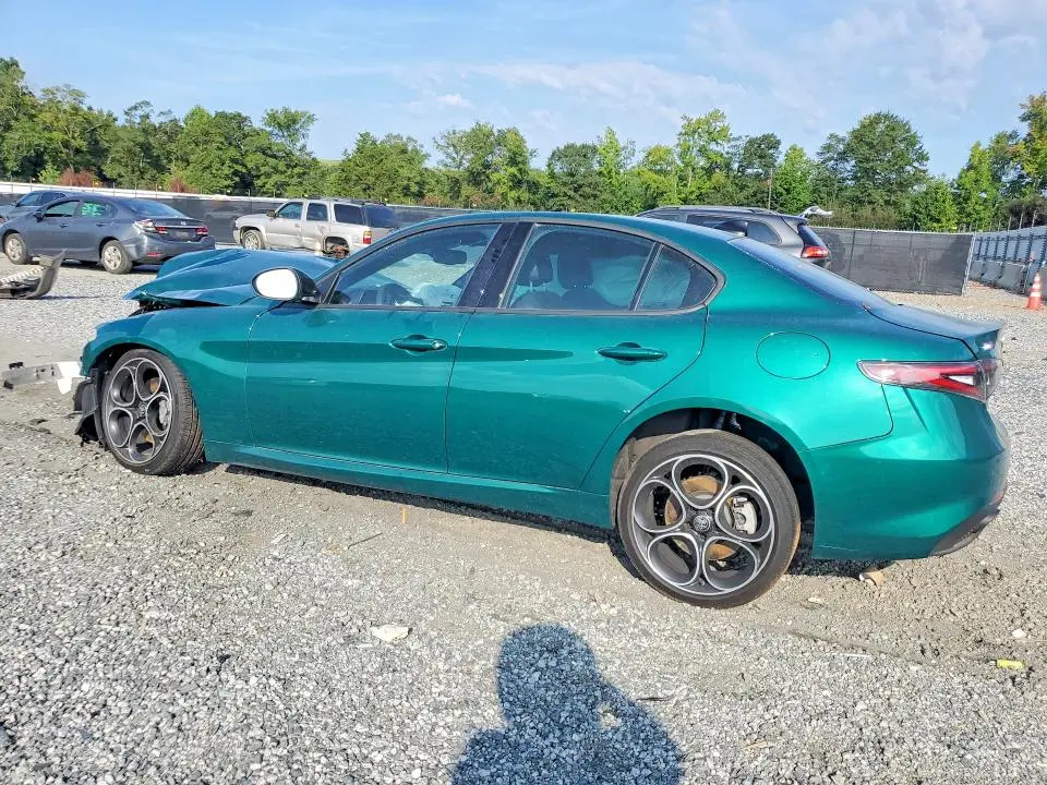 2025 ALFA ROMEO GIULIA BASE  