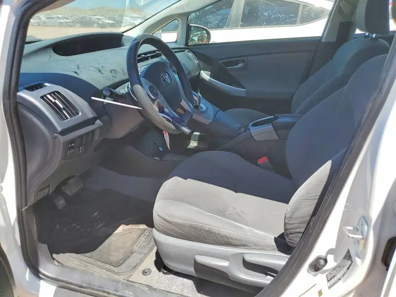 2013 TOYOTA PRIUS THREE  
