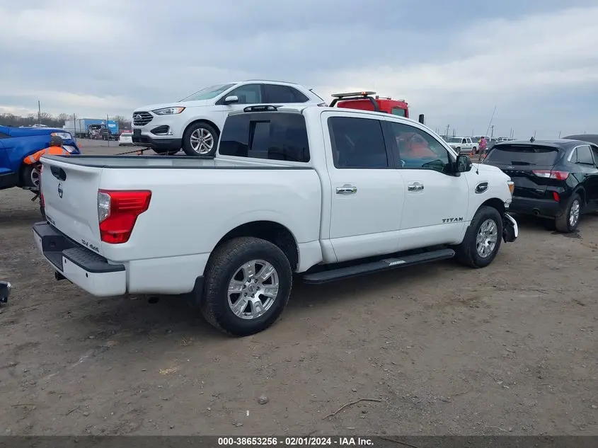2017 NISSAN TITAN SV